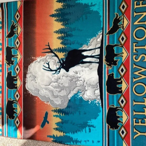 Yellowstone National Park Fleece Throw Blanket Elk Bear Buffalo Aztec Native - Picture 6 of 13
